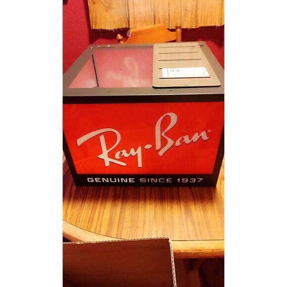 Ray Band tower topper display logo on on all sides. Frame steel fiberglass sign. - Picture 8 of 9